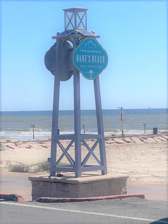 Tipsea On The Seawall Galveston Exterior photo
